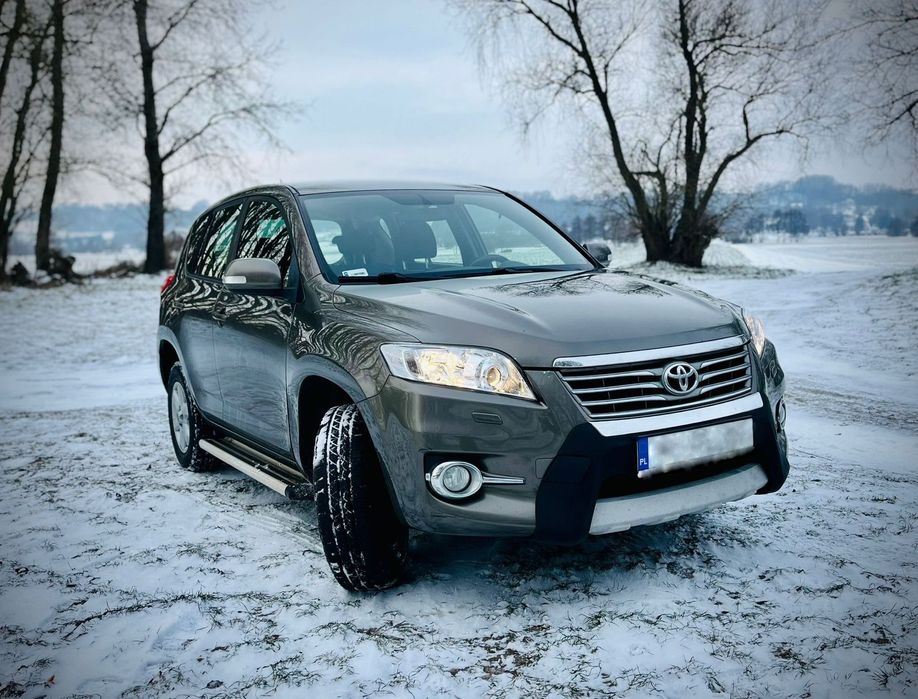 Toyota RAV4 Toyota RAV4 2012 – Towarzyszka wielu podróży szuka nowego domu