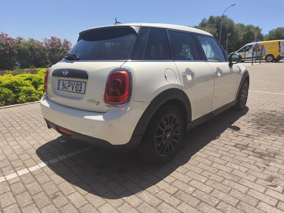 Vendo Mini one 1.5 D de 5 portas