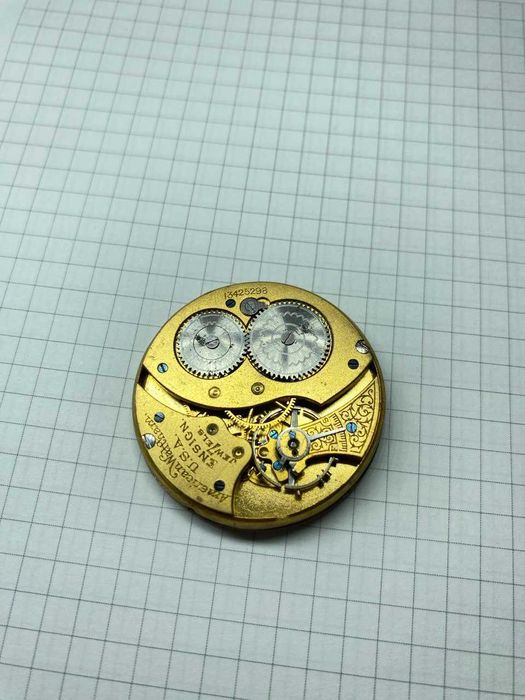 Механізм кишенькового годинника Waltham.