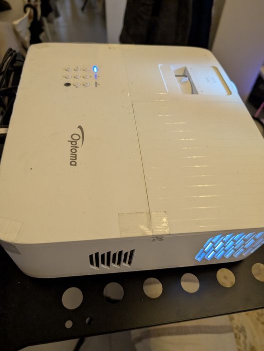 Projector Optoma dlp 4k