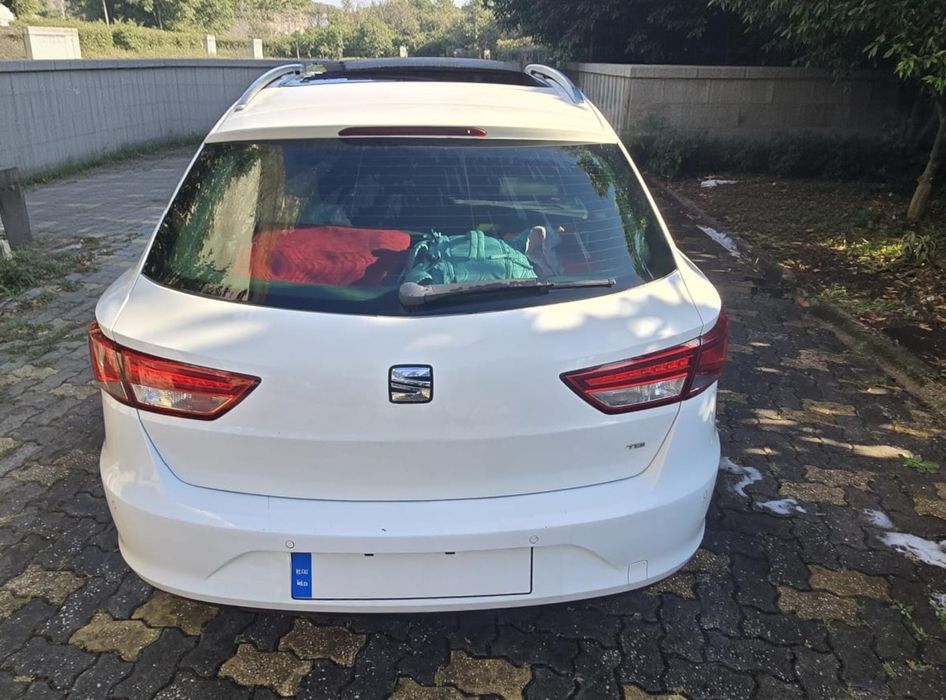 Seat Leon · Ano 2014 foto 2