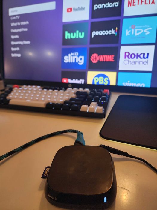 ТВ приставка Roku 3