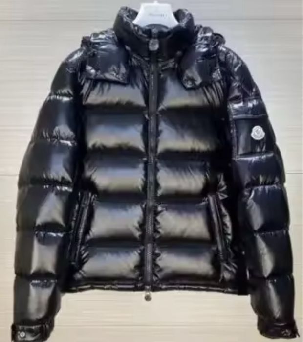 Puffer de qualidade preto - homem