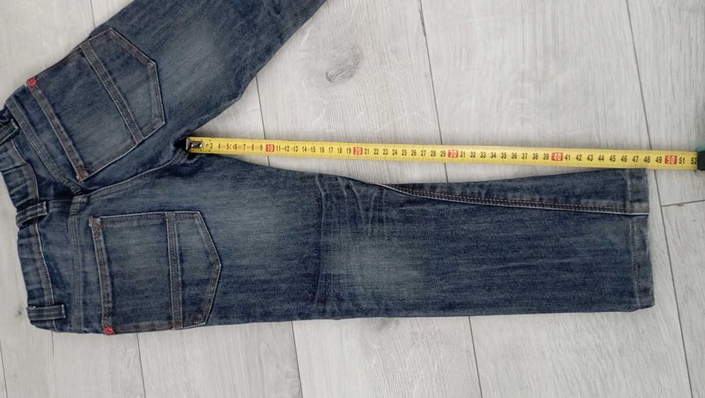 Spodnie jeansy chłopięce, prawie nowe, ubrane kilka razy, rozm. 116