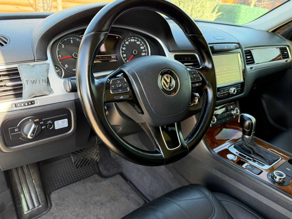 Volkswagen Touareg 2014 VIN WVGEP9BP9ED013812 фото оголошення 20 з 24