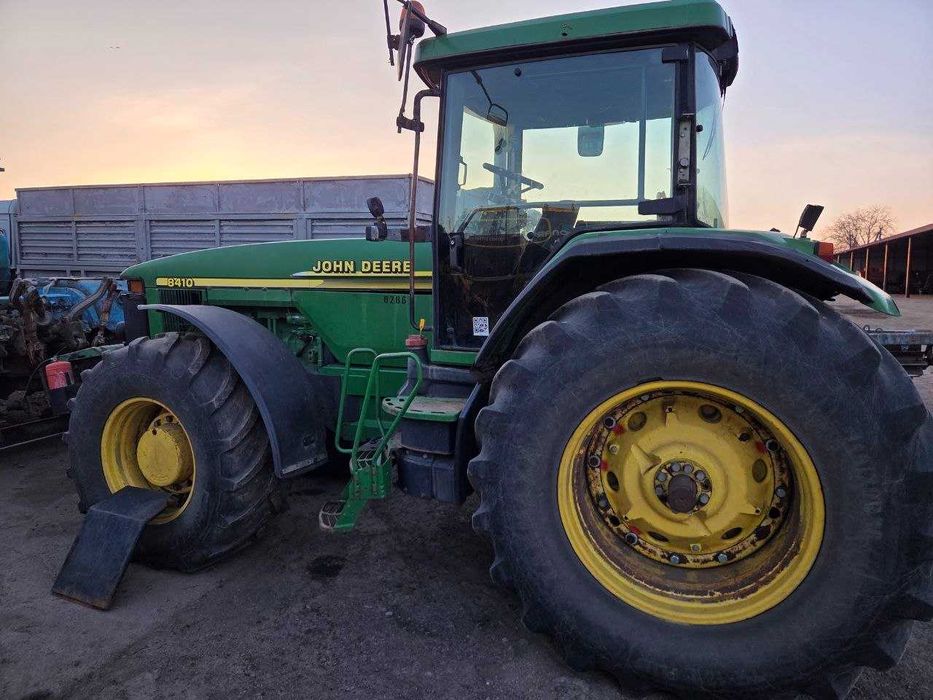 John Deere 8410, 2001 рік