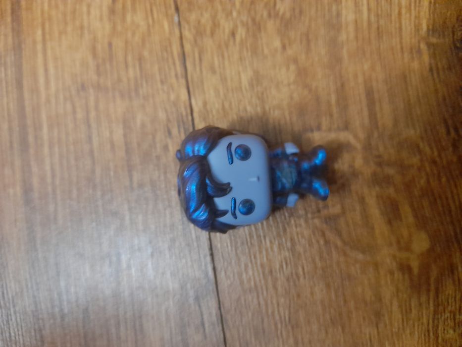 Кіндер Стів з виворіту