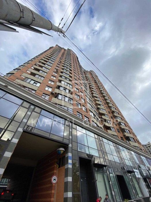 Продам 2к квартиру 96м2 з якісним ремонтом на Печерську!
