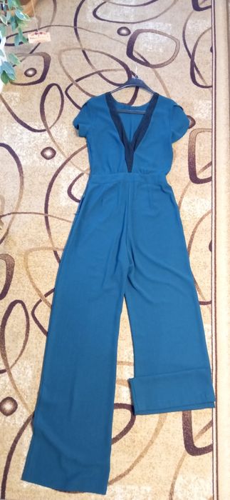 Класний комбінезон від ZARA на розмі  XS-S