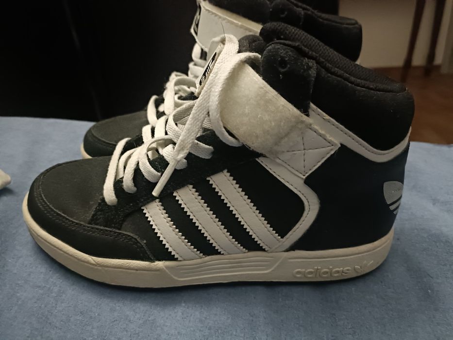 Tênis botas adidas criança N°35