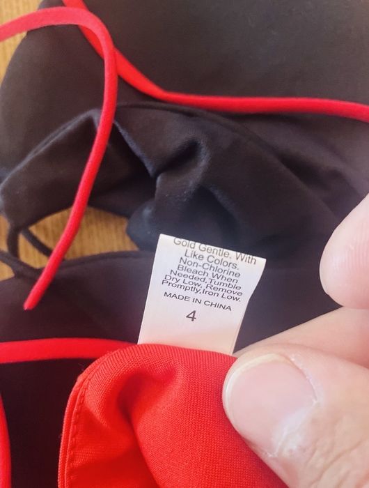 Гарний модний червоний купальник на завязках міні бікіні