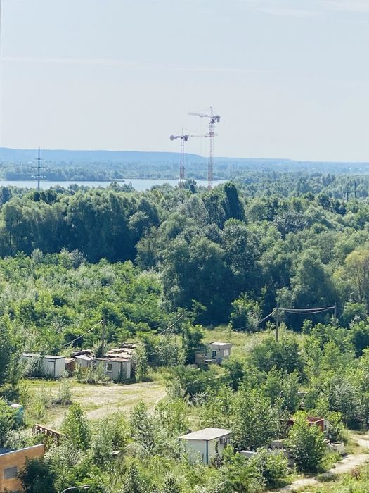 МЕТРО Позняки  10 хв. 1-к 45 м2 в ЖК "Патріотика" МОНОЛІТНИЙ БУДИНОК