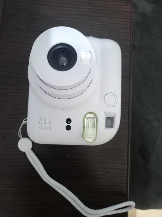 Фотоапарат polaroid миттєві фото