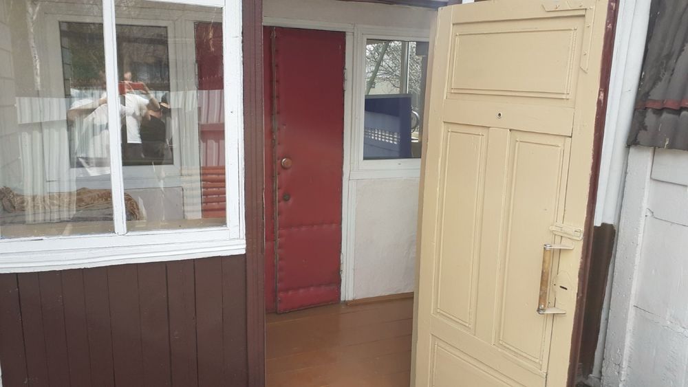 Продам част будинку  район ж/д вокзал
