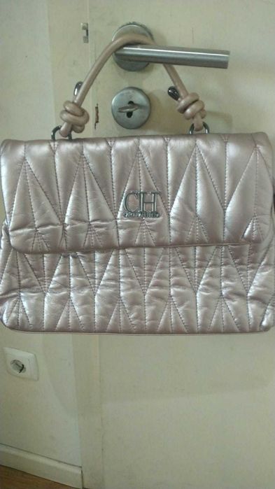 Bolças novas de estoque