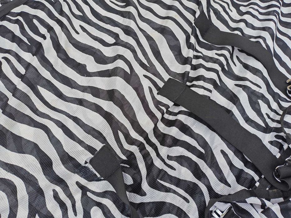 Derka zebra siatkowa przeciw owadom kaptur klapa 155