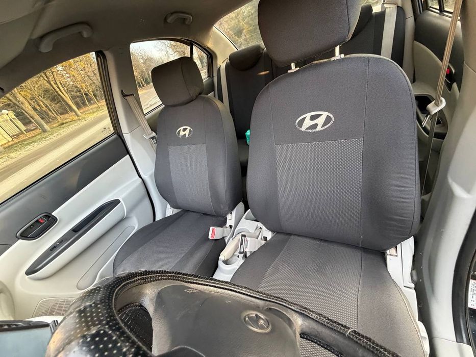 Продам свою машину Hyundai Accent