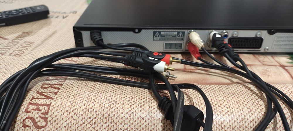 Продам DVD плеєр