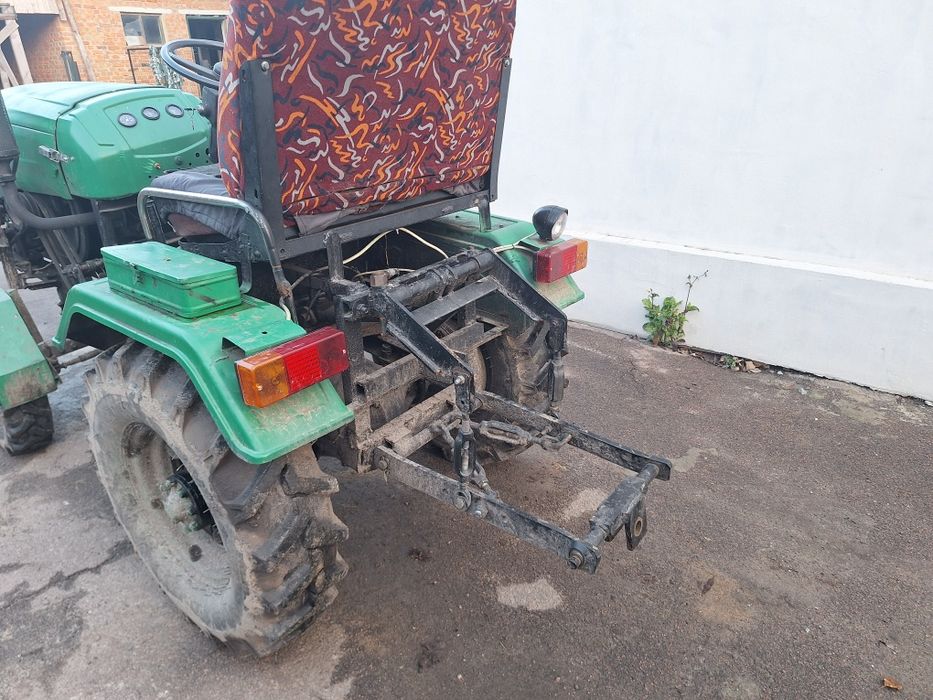 Продам трактор обмін