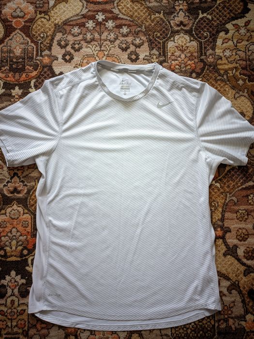 Оригинальная трентровочнная футболка Nike Dri Fit