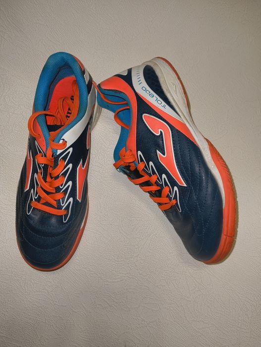 Футзалки Joma. Взуття зальне. Розмір 36
