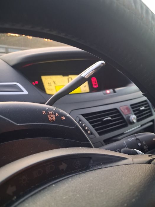 Citroën C4 Picasso — fotografia 9