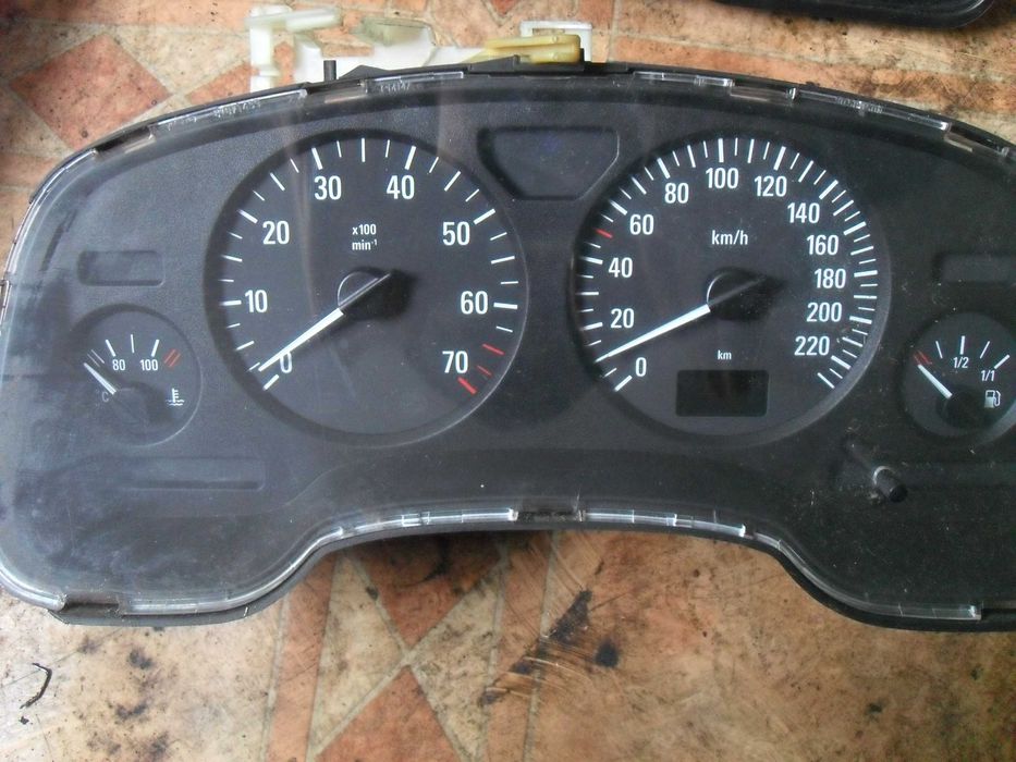 Licznik Opel Astra G