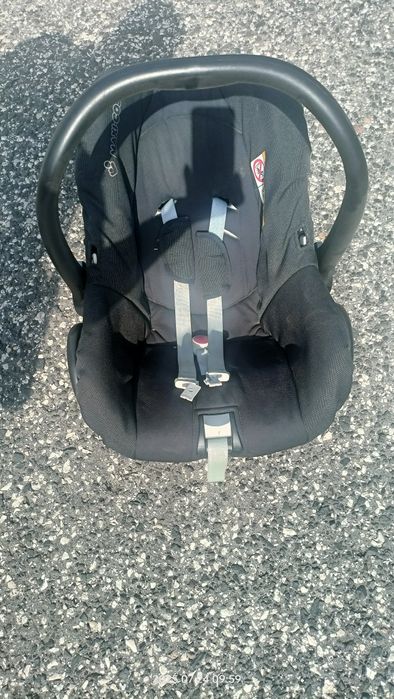 Fotelik samochodowy, nosidełko dla noworodka