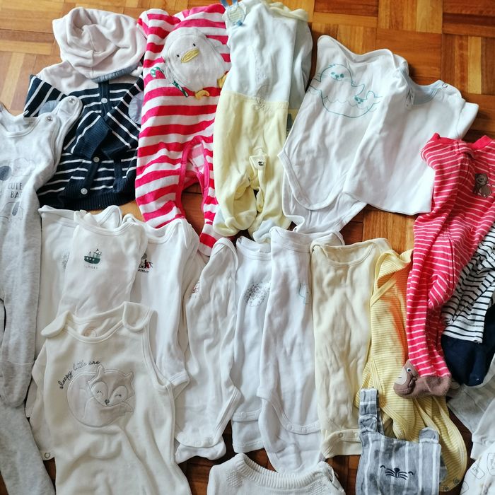 Lote de roupa para bebê