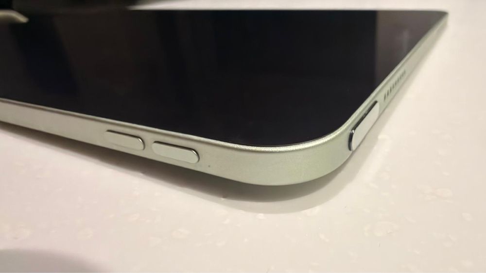 ZAREZERWOWANE Apple iPad Air 4 64 GB Zielony + Oryginalny Apple Pencil