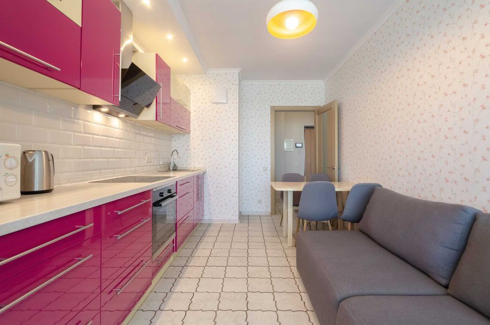 Оренда подобово 2к квартири в ЖК Kvartet (Ліпковскького 16б)-3-555.biz.ua