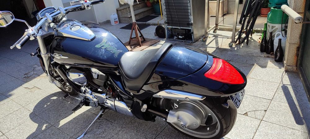 Suzuki Intruder 1800