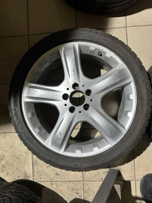 Відмінні Диски Mercedes R19 б/у комплект D19-439 5x112