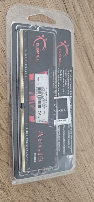 G.SKILL Aegis 8GB DDR4 3200MHz CL16 praticamente nova