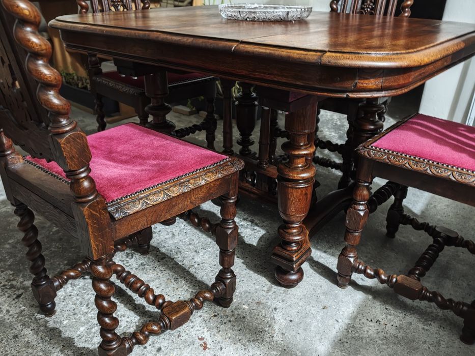 Stół+ 4 krzesła -okazja bardzo dobry stan