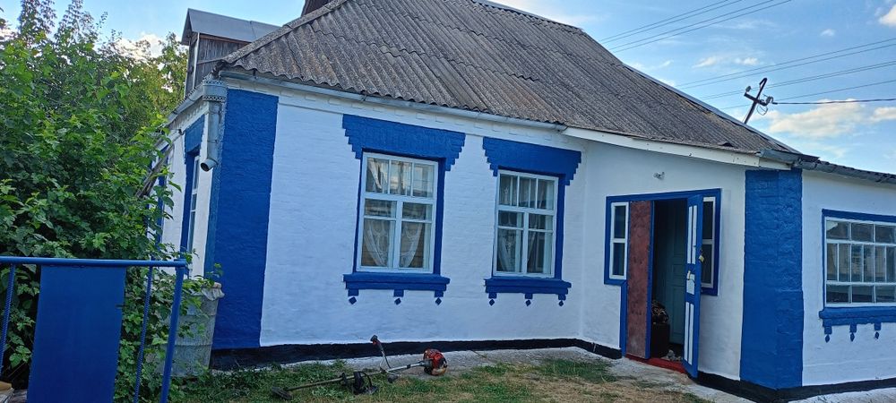 Продається будинок в селищі Ставище Білоцерківського р-ну