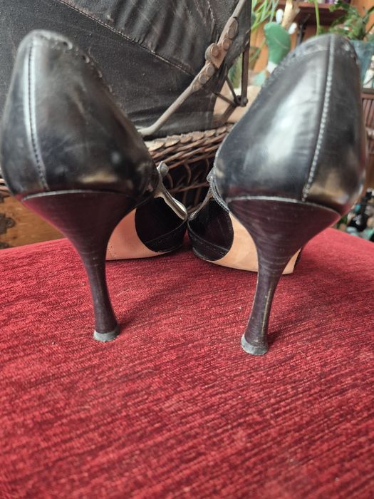 Manolo Blahnik 36