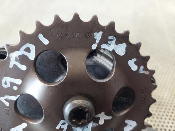 Bomba de óleo AUDI A4 (8E2, B6)