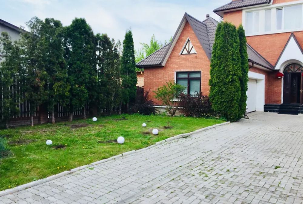 Продаж будинку в топовій локації у м.Рівне!