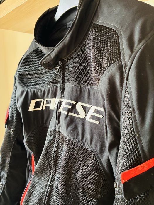 Casaco Dainese como novo