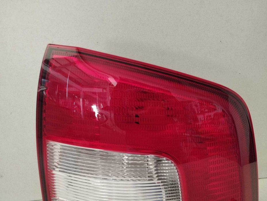 Farolim Trás Dto Skoda Octavia II Combi (1Z5) 04-13