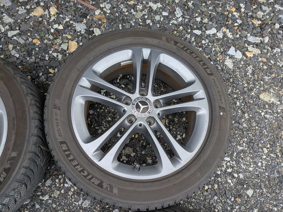 Koła aluminiowe Mercedes A B CLA 17 cali 5x112 ET44