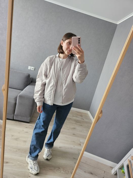 Куртка жіноча New Balance