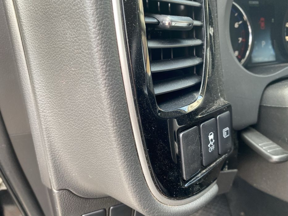 Mitsubishi  Outlander 7ми місна 3літра