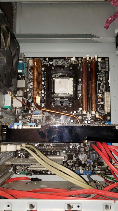 робочий персональний комп'ютер ПК у зборі Chieftec Giga GX-01SL