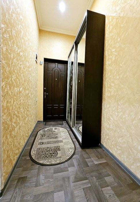 2 -к центр, Мост сити, раздельные комнаты ,Короленко 15,