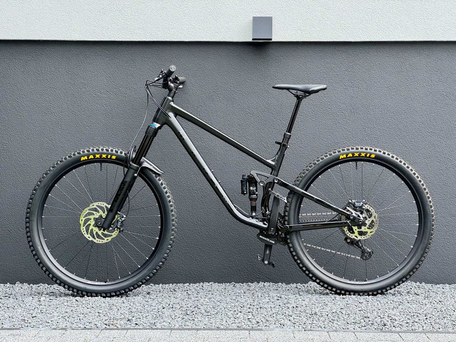 1 z 1 unikatowy customowy Marin zbudowany na bazie Rift Zone ALL BLACK faktura VAT