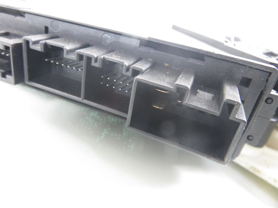 Podnośnik Szyby Lewy Przedni Audi A4 B7