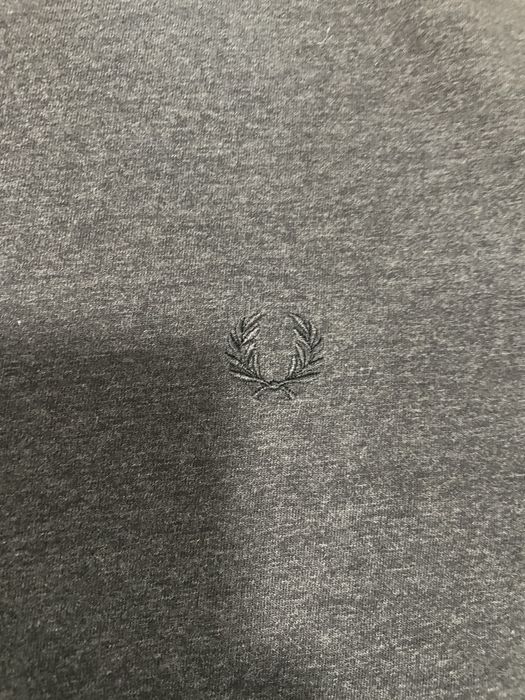 Fred perry футболка