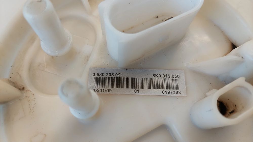 Bomba de combustível AUDI A4 Avant (8K5, B8)